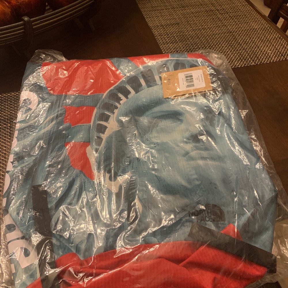 DO NOT BUY ON HOLD FOR PHARELLS